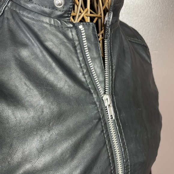 H & M Black Faux Leather Motto Jacket Womens Small - Picture 4 of 8
